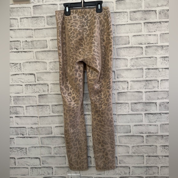 Mother HW seamless Ankle Running with a sweet talker animal print pants, 24 - Picture 3 of 8